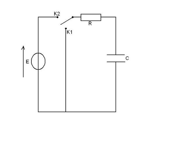 decharge d\'un condensateur (appareil photo)