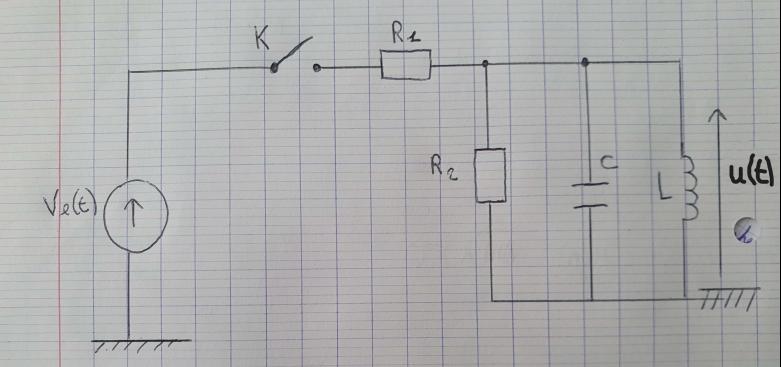 Solution quation diffrentielle d\'un circuit RLC