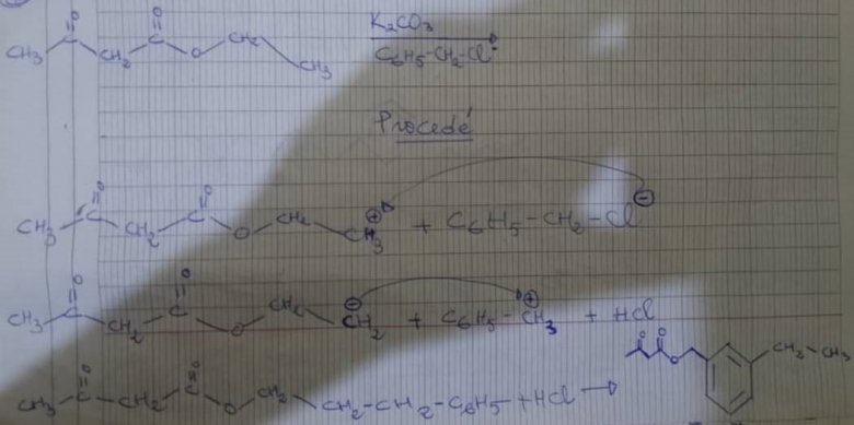 Identification des structures de molcules